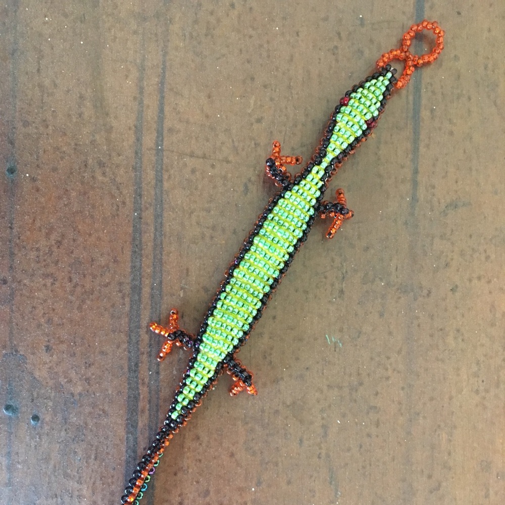 Lizard beaded bracelet